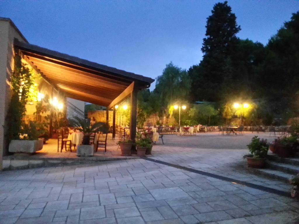 Maison d'hôtes Casale Sombrino à Supersano Extérieur photo
